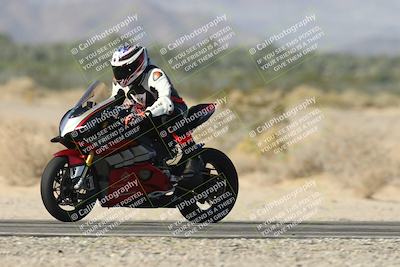 media/Dec-01-2025-Moto Forza (Mon) [[2daa91e15f]]/1-Advanced Group/Session 3 Turn 3 Exit Bump Pans/